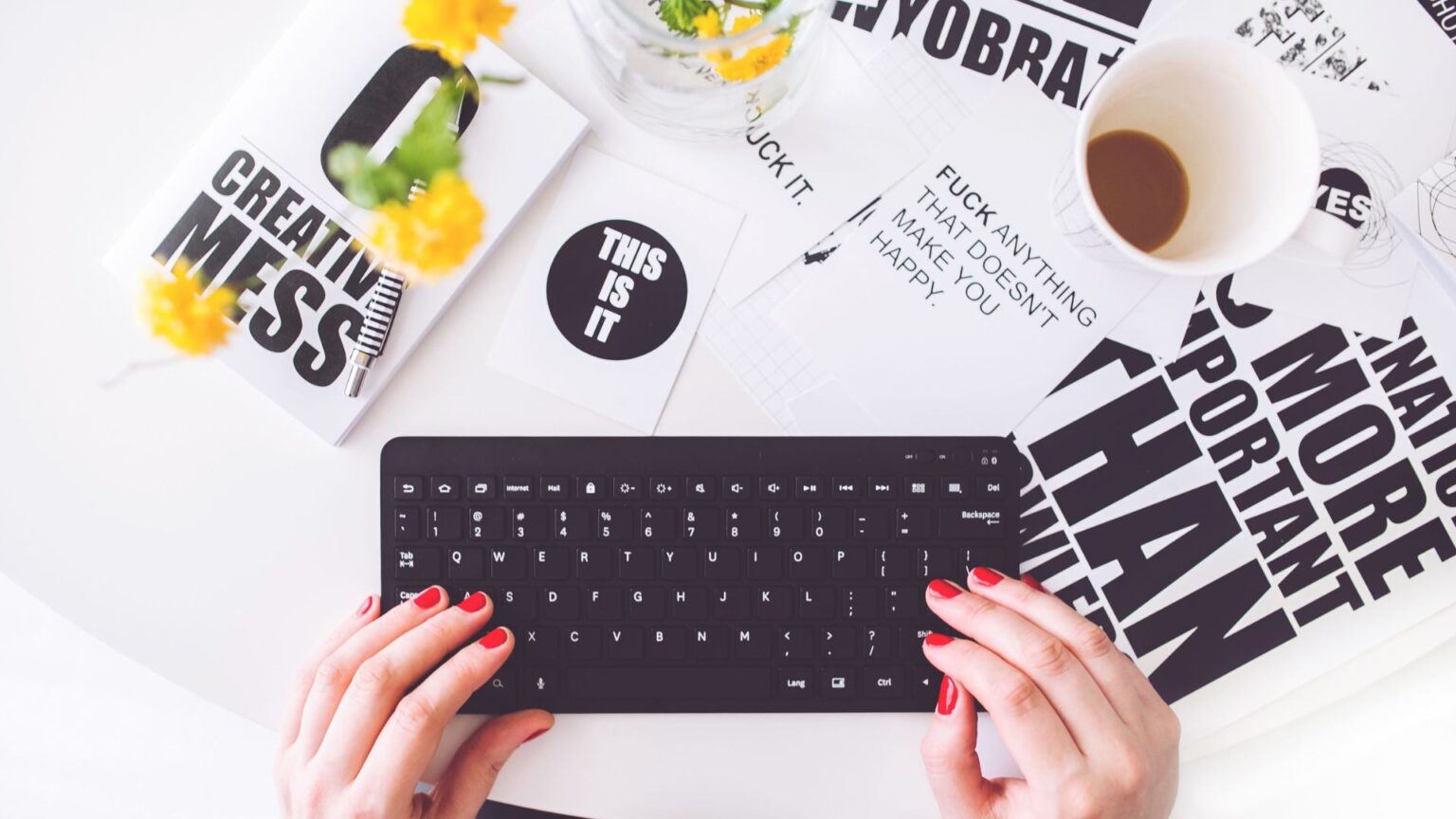 Apa Itu Copywriting, Formula Dan Penerapan AIDA, PAS, FAB, hingga SLAP