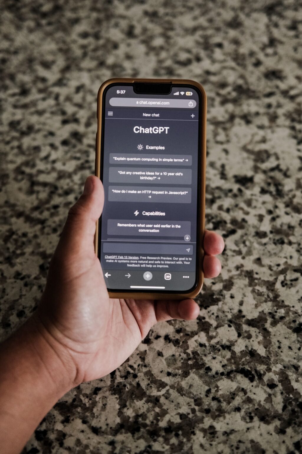 Brand Kamu Disebut ChatGPT Nggak? Cara Cek & Bikin Brand Muncul di ChatGPT